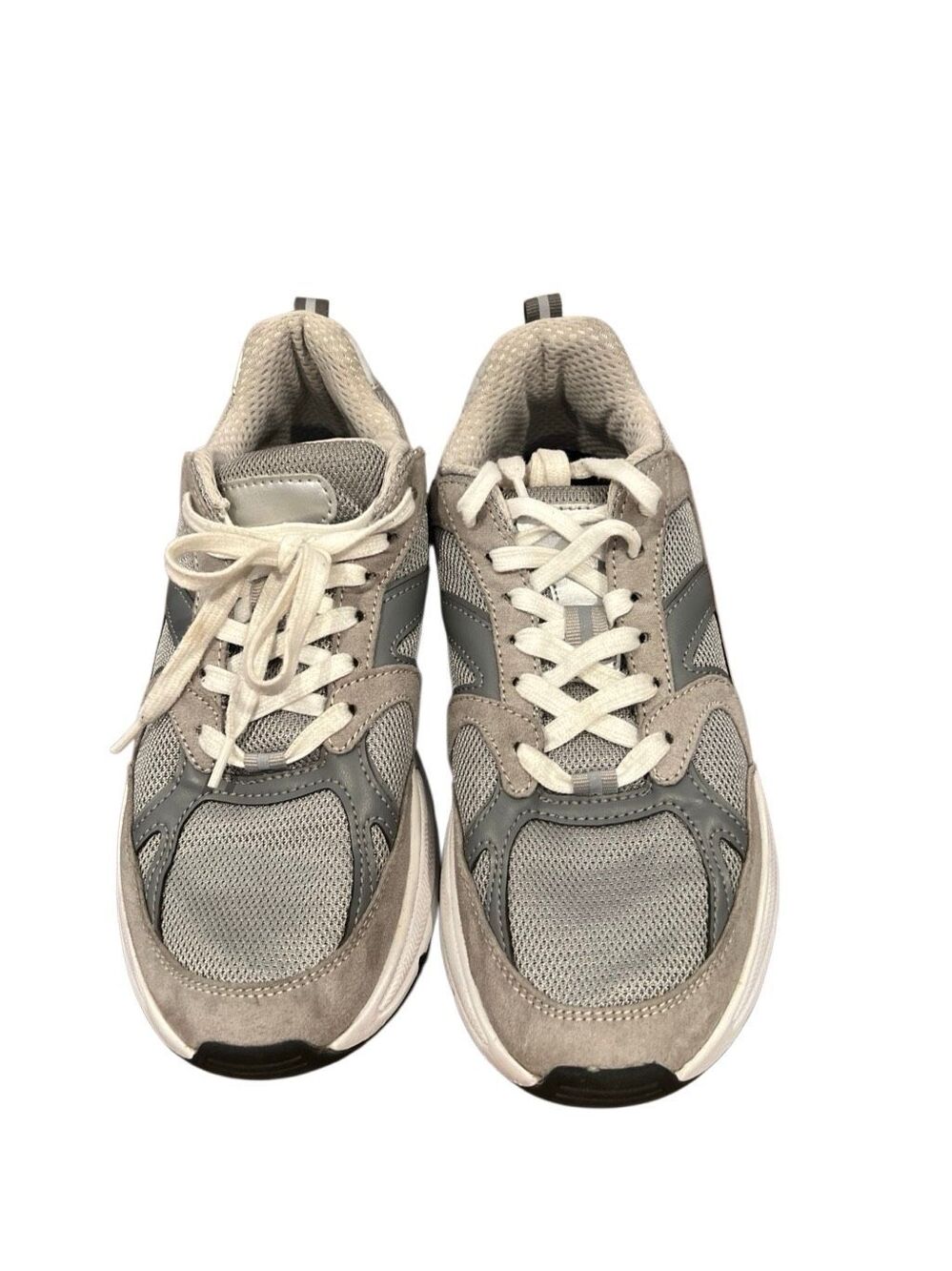 H & M Gray Sneakers Sz.7